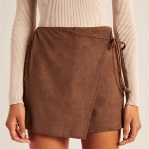 Abercrombie & Fitch Vegan Suede Skort